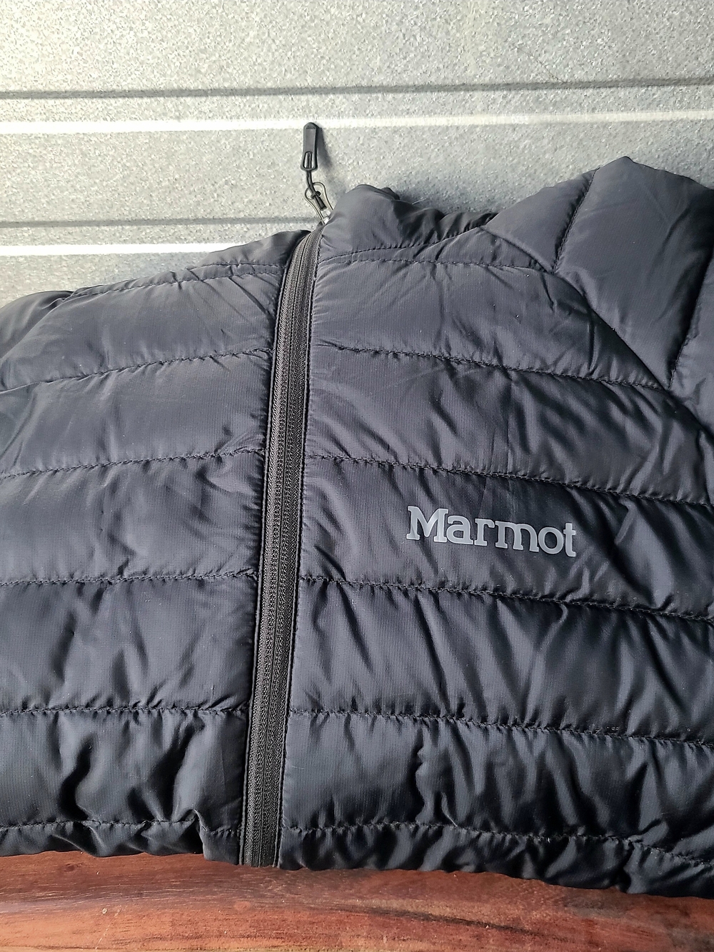 Marmot Mens Medium Down Hoody